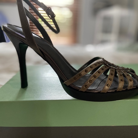 Ladies Platforms Ankle Strap Sandals - Picture 2 of 4